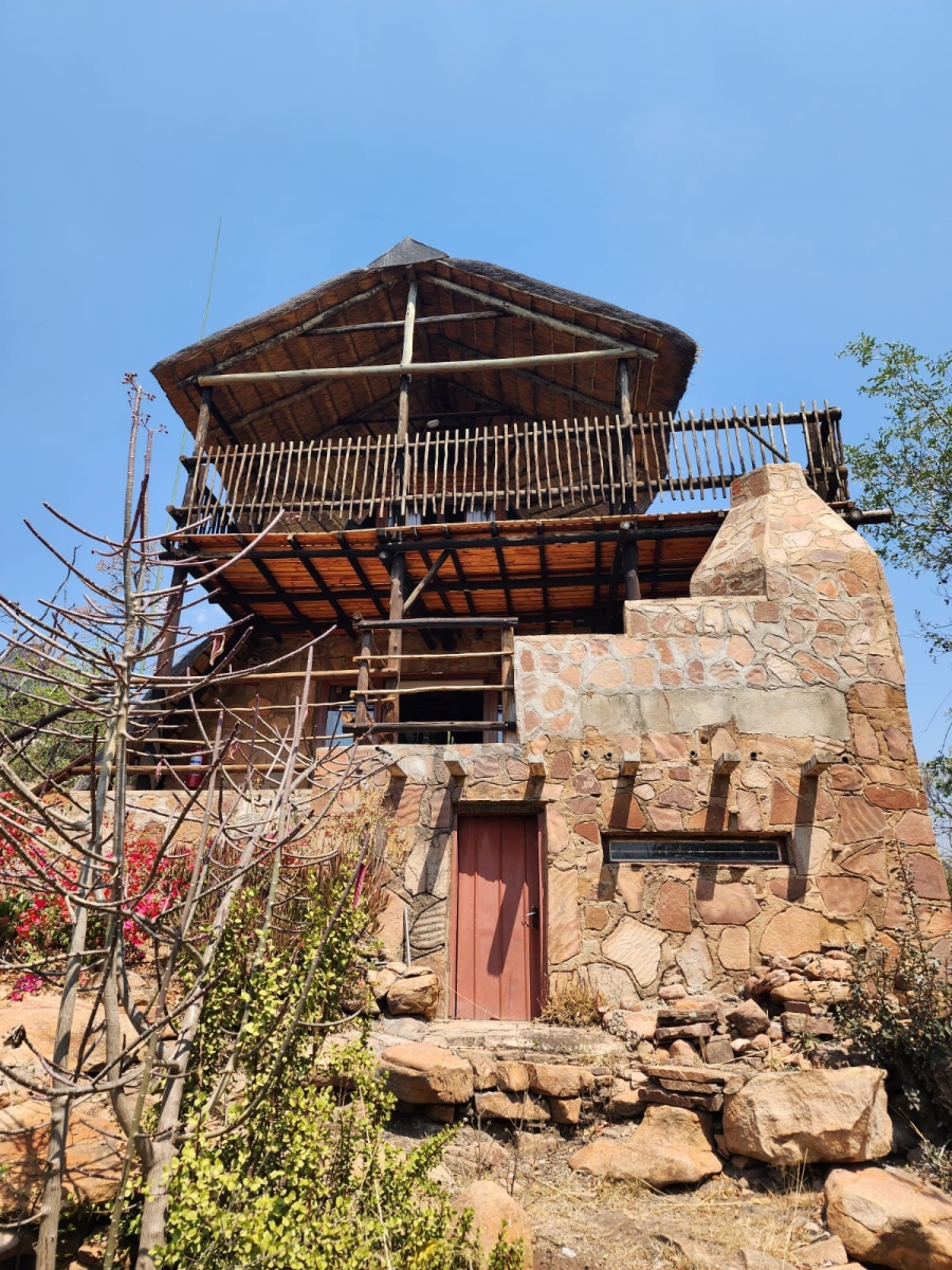 2 Bedroom Property for Sale in Renosterfontein A H North West